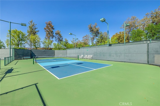 23785 Western Cedar Ct, Valencia, CA 91354 - view of tennis court with community basketball court