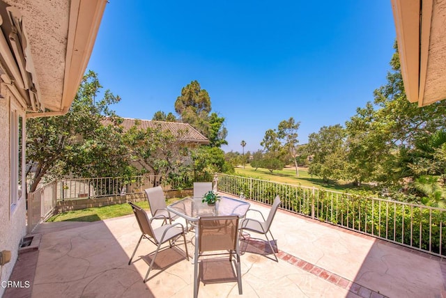 6357 Irena Ave, Camarillo, CA 93012 - view of patio featuring outdoor dining area