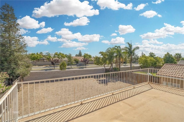 10527 Rose River Falls Ave, Bakersfield, CA 93312 - view of fenced backyard