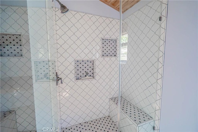 29701 Jackson St, Castaic, CA 91384 - bathroom featuring tiled shower