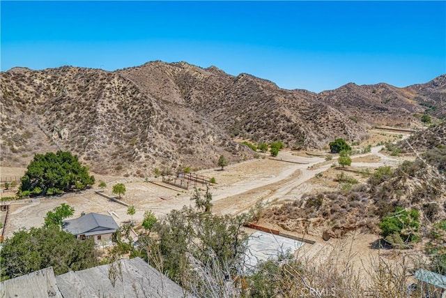 29701 Jackson St, Castaic, CA 91384 - mountain view