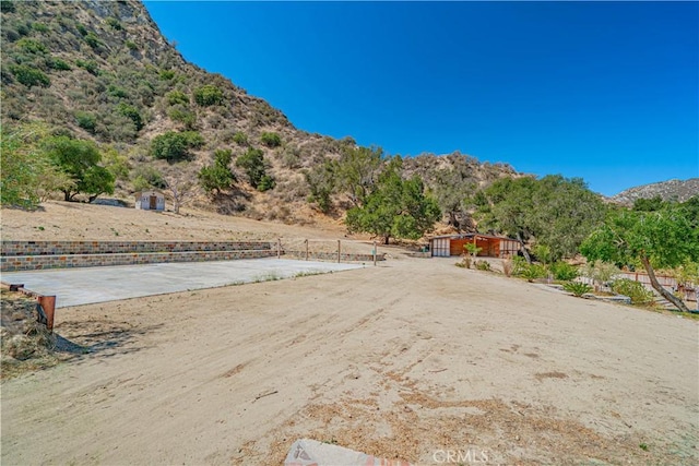 29701 Jackson St, Castaic, CA 91384 - view of yard with a mountain view