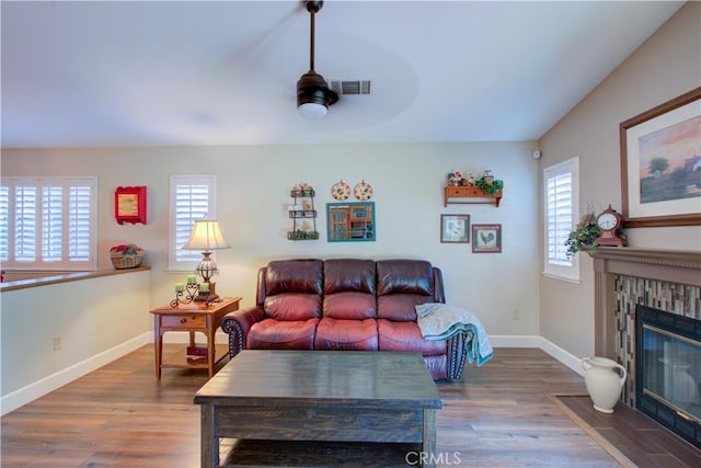 1320 Fairway Dr, Atwater, CA 95301 - living room featuring plenty of natural light, wood finished floors, and a ceiling fan