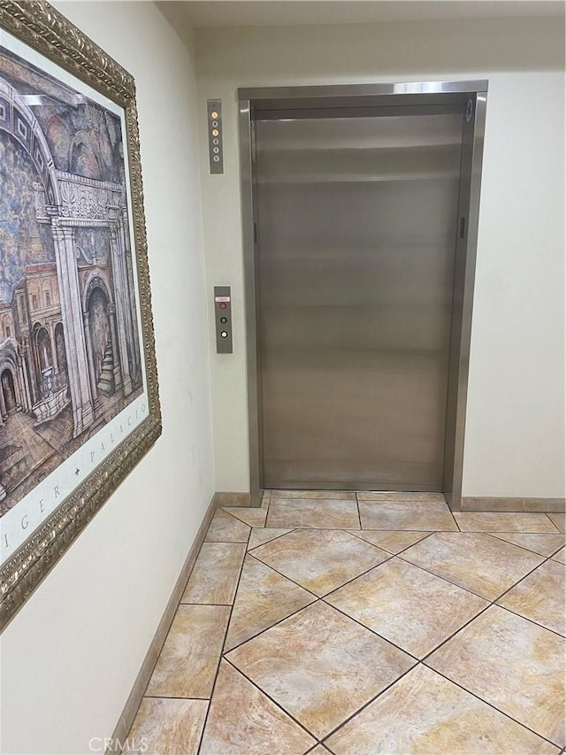 3120 Sepulveda Blvd Unit 409, Torrance, CA 90505 - corridor featuring elevator