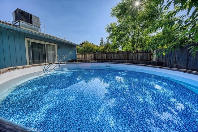 4742 Pauline Pl, Kelseyville, CA 95451 - view of swimming pool featuring a fenced backyard