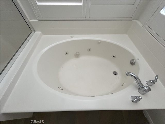 39877 Worthington Pl, Temecula, CA 92591 - detailed view of a jetted tub