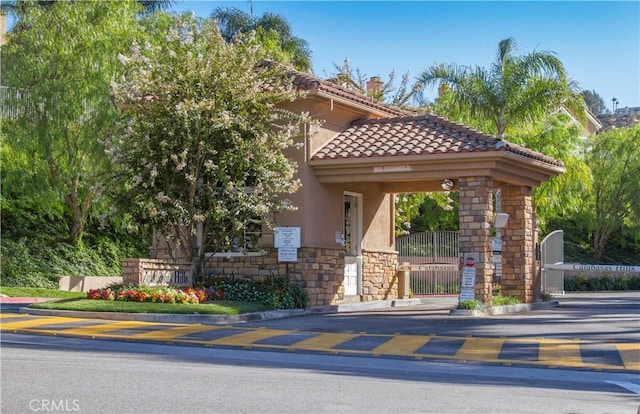 24676 Vista Cerritos, Calabasas, CA 91302 - view of property's community featuring a gate