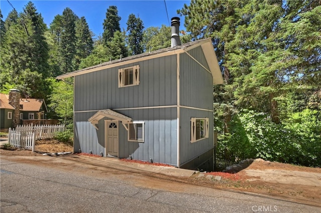 776 Lords Ln, Lake Arrowhead, CA 92352 - view of outdoor structure