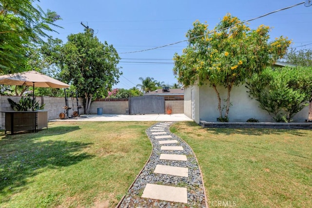 10923 Haskell Ave, Granada Hills, CA 91344 - view of fenced backyard