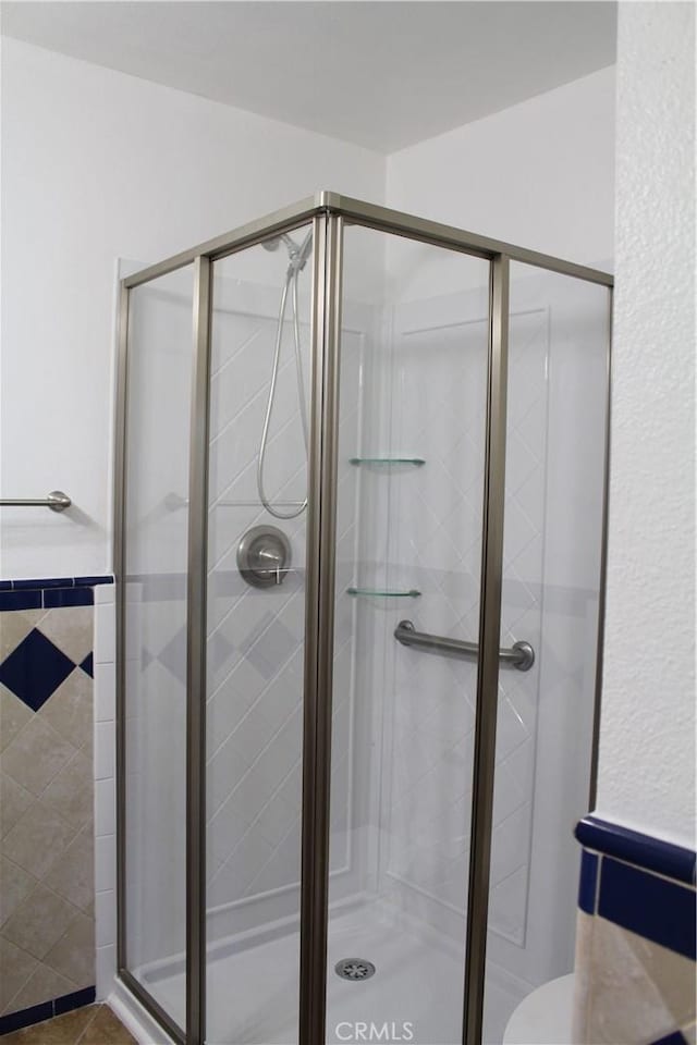 10768 William Ave, Bloomington, CA 92316 - full bathroom featuring a stall shower