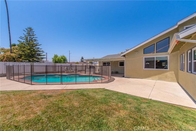 1524 Casarin Ave, Simi Valley, CA 93065 - view of pool with a patio area