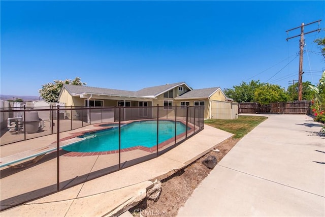 1524 Casarin Ave, Simi Valley, CA 93065 - view of pool featuring a patio, an in-ground hot tub, a diving board, and a fenced backyard