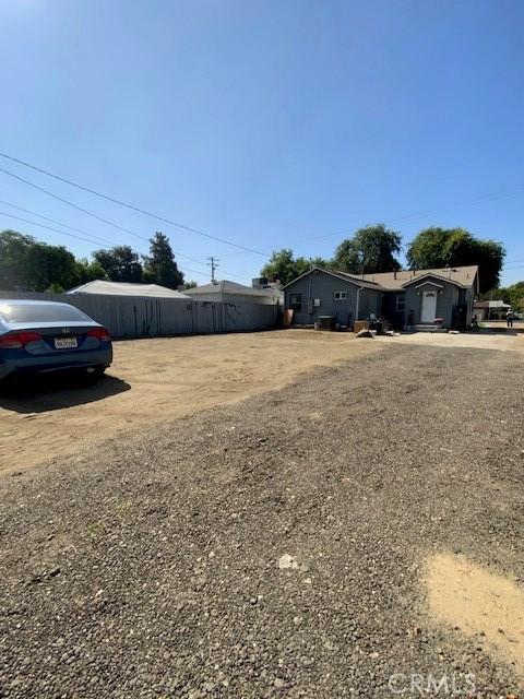 840 W 27th St, San Bernardino, CA 92405 - view of yard