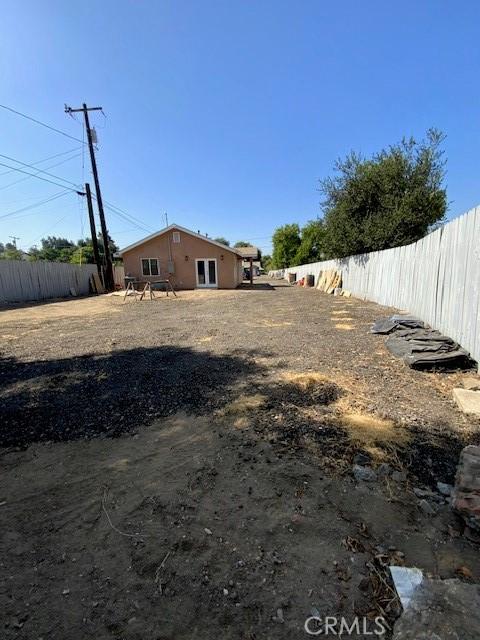 840 W 27th St, San Bernardino, CA 92405 - view of yard