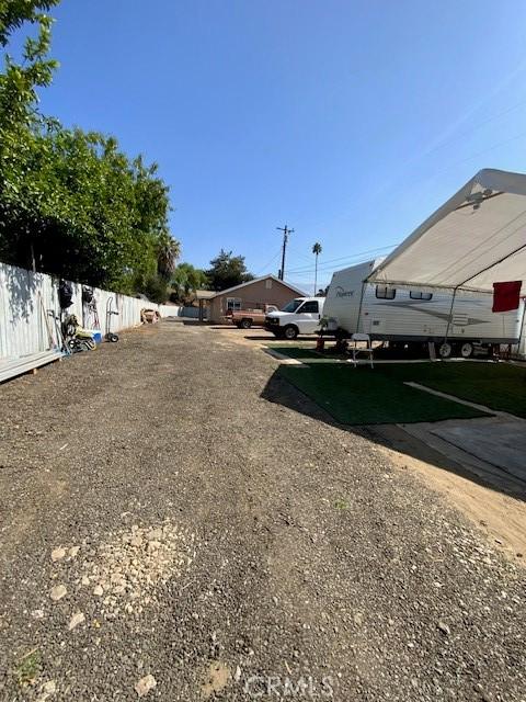 840 W 27th St, San Bernardino, CA 92405 - view of yard