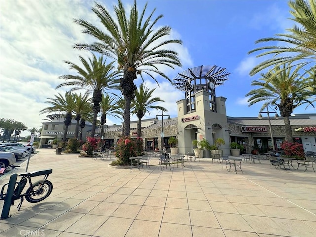 19311 Sunray Ln Unit 104, Huntington Beach, CA 92648 - view of property's community