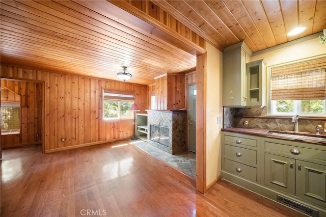 746 W Victoria Ct, Lake Arrowhead, CA 92352 - photo 12