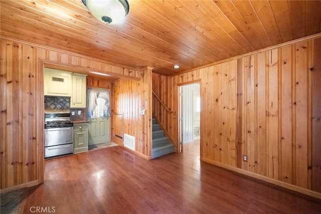 746 W Victoria Ct, Lake Arrowhead, CA 92352 - photo 9