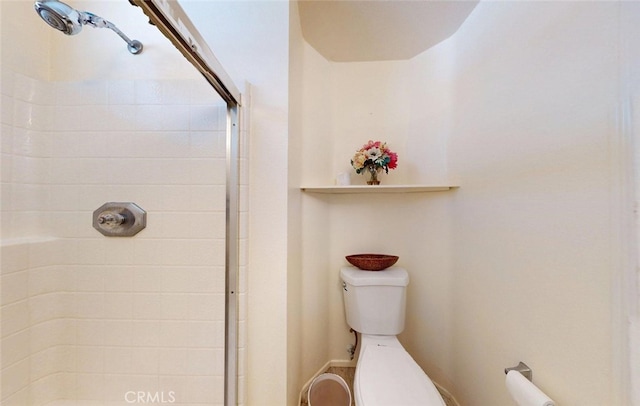 220 S Linhaven Cir, Anaheim, CA 92804 - bathroom with a shower stall