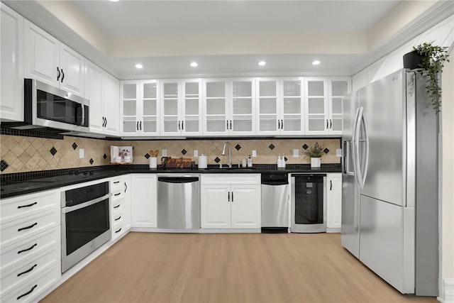 8906 Yorktown Ave, Los Angeles, CA 90045 - photo 24