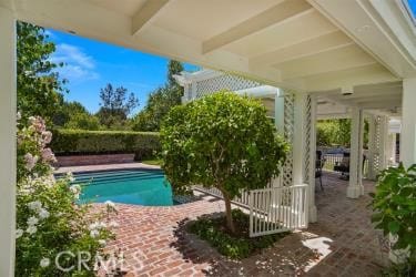 24066 Regents Park Cir, Valencia, CA 91355 - photo 36
