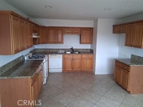16581 Desert Sands Rd, Victorville, CA 92395 - photo 4