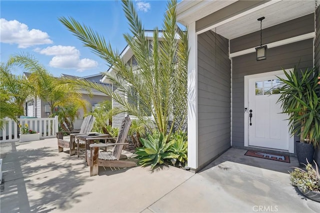 1909 Arroyo Ave, Oceanside, CA 92056 - entrance to property featuring a patio area