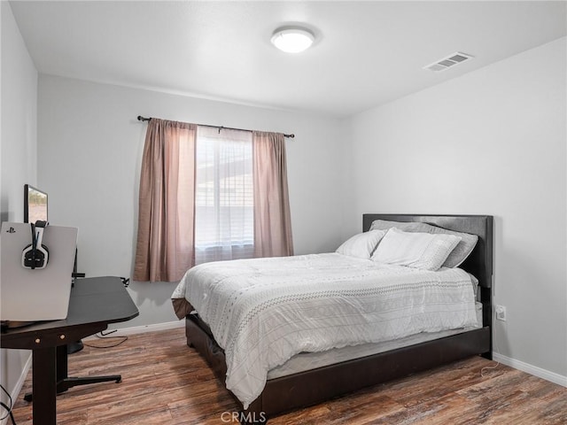 27239 Peach Tree Ln, Helendale, CA 92342 - bedroom with wood finished floors and baseboards