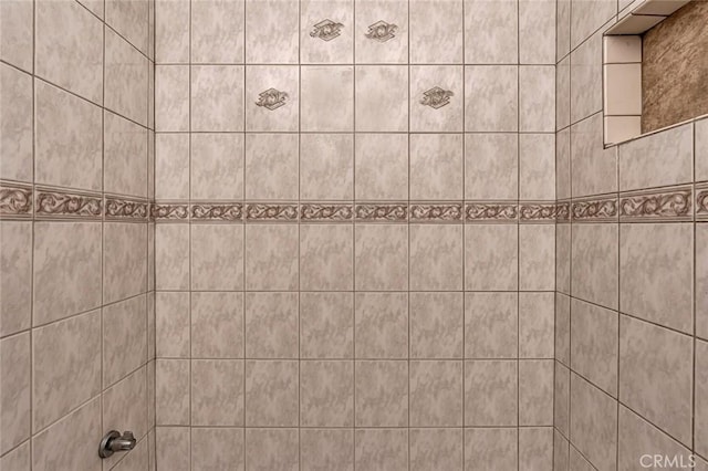 45660 Shain Ave, Dos Palos, CA 93620 - bathroom with a shower