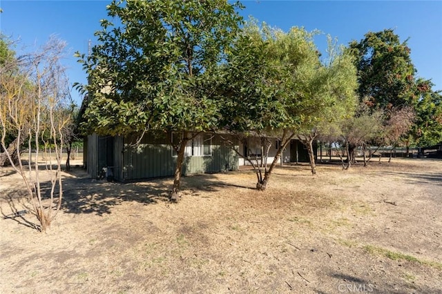 45660 Shain Ave, Dos Palos, CA 93620 - view of yard featuring an outdoor structure