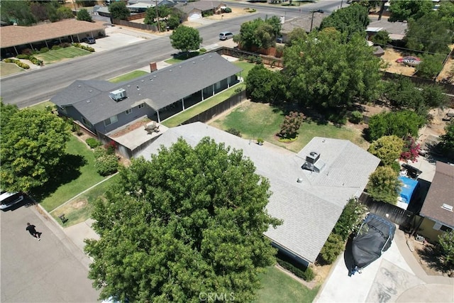 125 Hilton St, Madera, CA 93637 - aerial perspective of suburban area