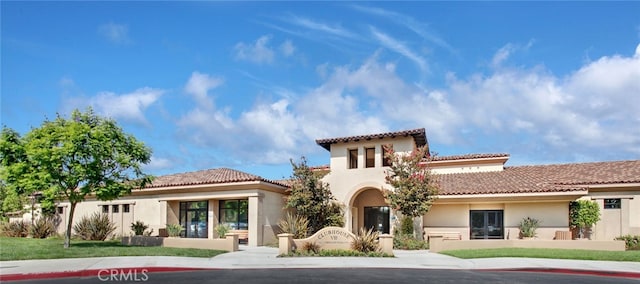 834UnitP Ronda Mendoza, Laguna Woods, CA 92637 - view of building exterior