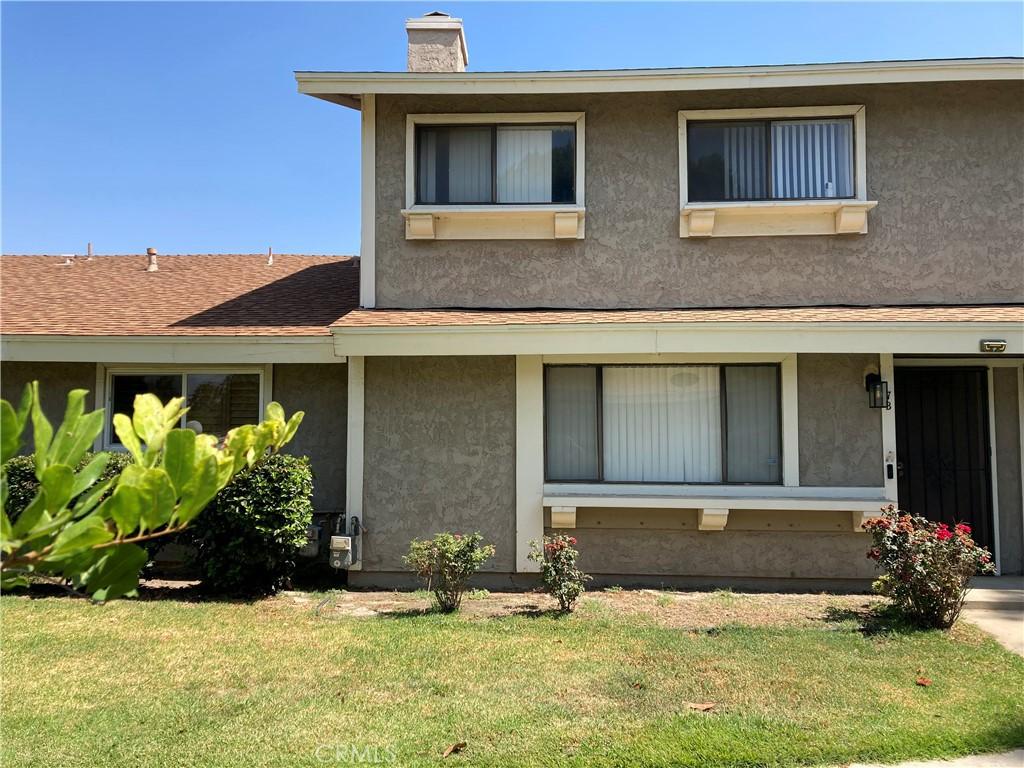 2061 W Redlands Blvd Unit 7B, Redlands, CA 92373 - photo 3