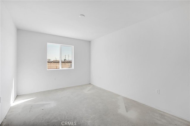 10158 Kemper Ave, Adelanto, CA 92301 - photo 16