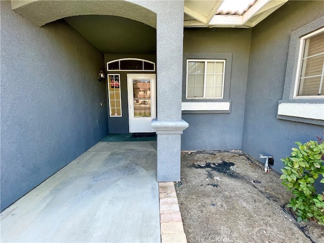 224 Stonewood Dr, Los Banos, CA 93635 - doorway to property with stucco siding