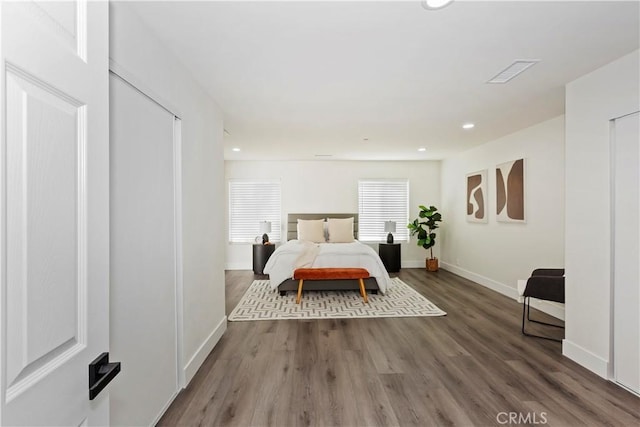 15615 Erie Rd, Apple Valley, CA 92307 - bedroom with wood finished floors and recessed lighting