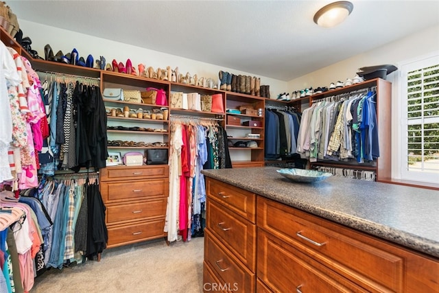 11645 Wiggins Ct, Yucaipa, CA 92399 - walk in closet featuring light carpet