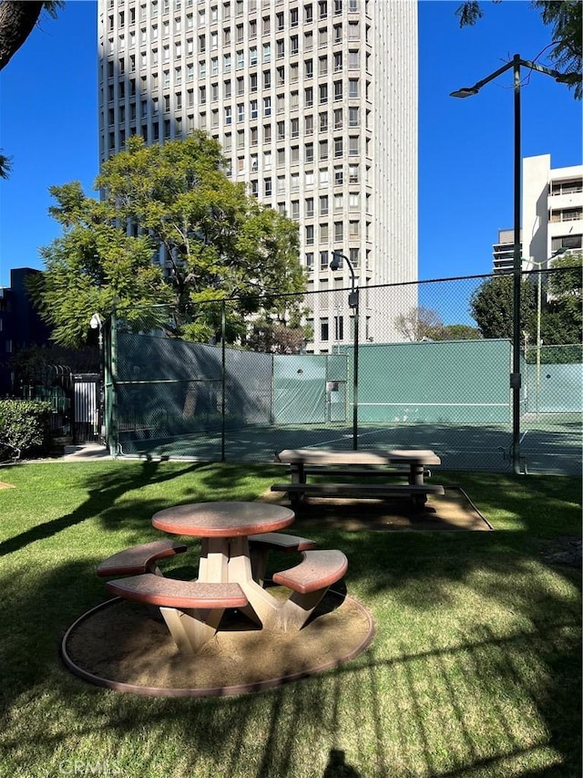 800 W 1st St Unit 2002, Los Angeles, CA 90012 - view of property's community