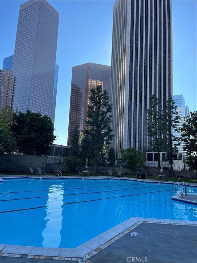 800 W 1st St Unit 2002, Los Angeles, CA 90012 - community pool featuring a view of city