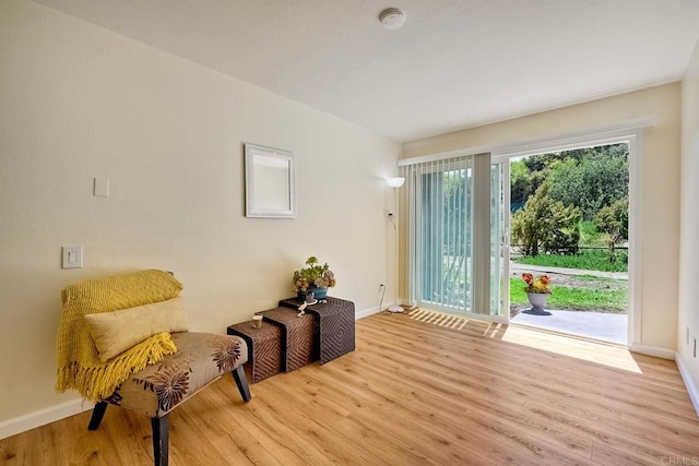 6229 Caminito Basilio, San Diego, CA 92111 - sitting room featuring baseboards and light wood-style floors