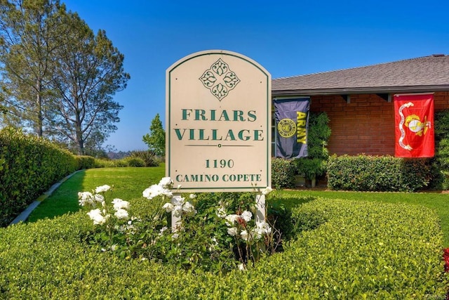 6229 Caminito Basilio, San Diego, CA 92111 - exterior view of brick siding and a shingled roof
