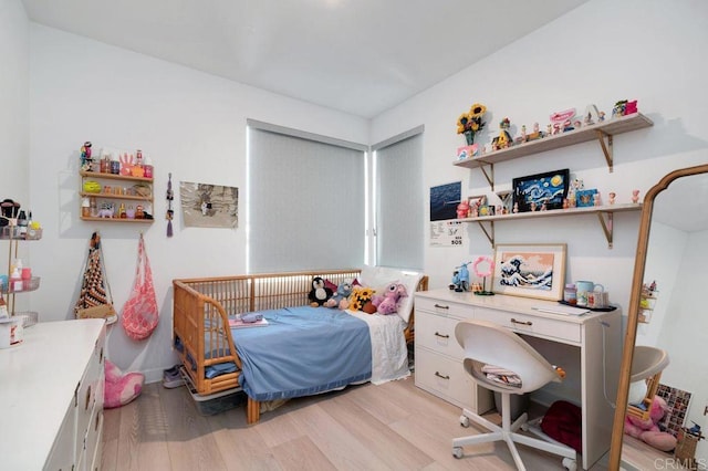 2051 Julie Dawn Pl, Escondido, CA 92026 - bedroom featuring light wood-style flooring and an office area