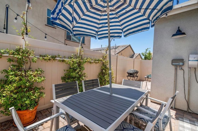 2051 Julie Dawn Pl, Escondido, CA 92026 - view of patio with outdoor dining area