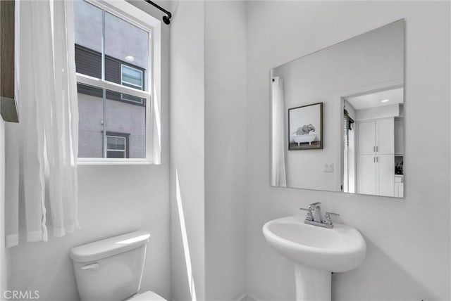 791 S Mosaic St, Anaheim, CA 92805 - bathroom featuring toilet and a sink