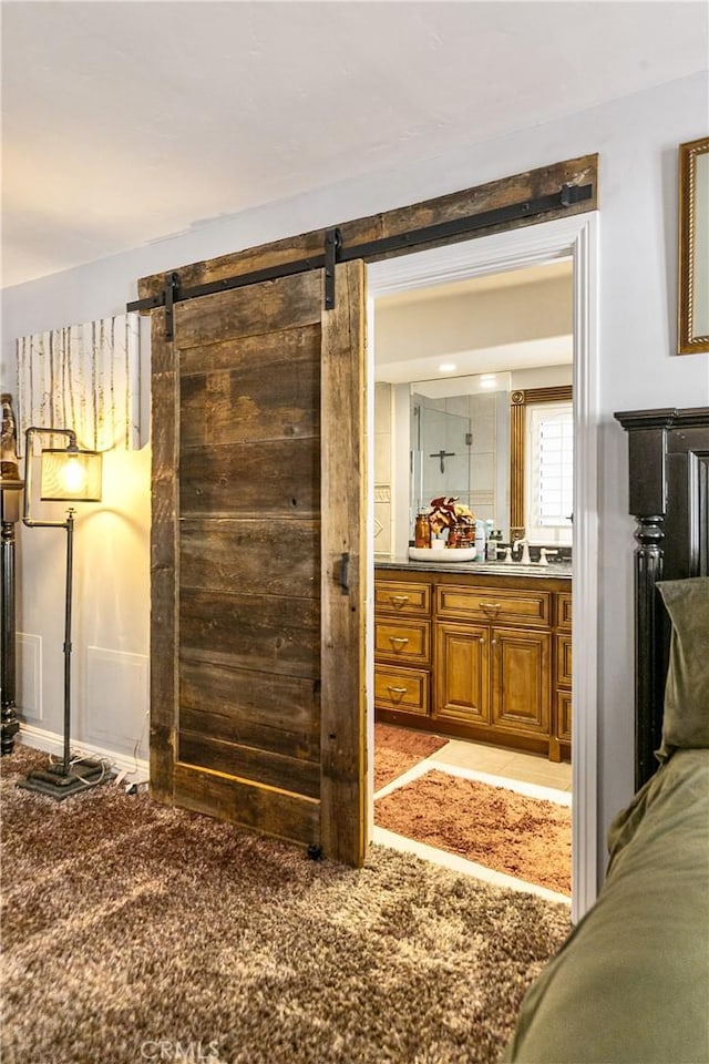 514 Riviera Dr, Lake Arrowhead, CA 92352 - bathroom with vanity