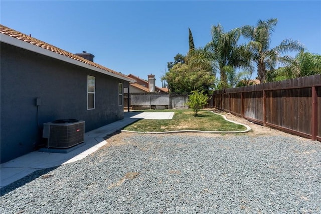 658 Tusky Ave, Los Banos, CA 93635 - fenced backyard featuring a patio