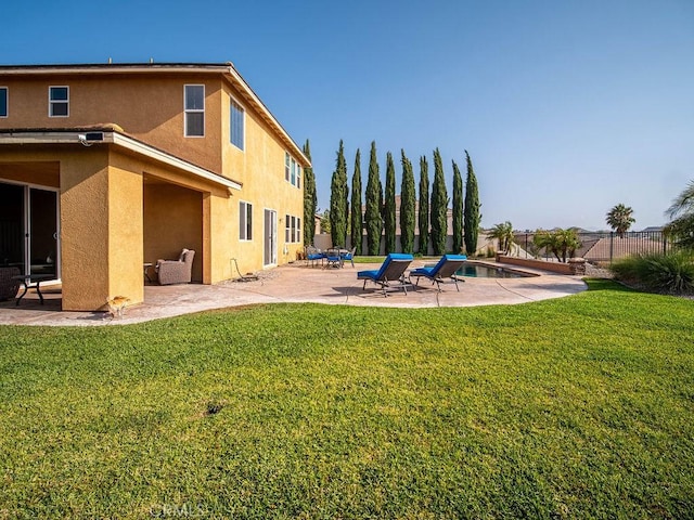9275 Serenity St, Riverside, CA 92508 - view of yard with a patio