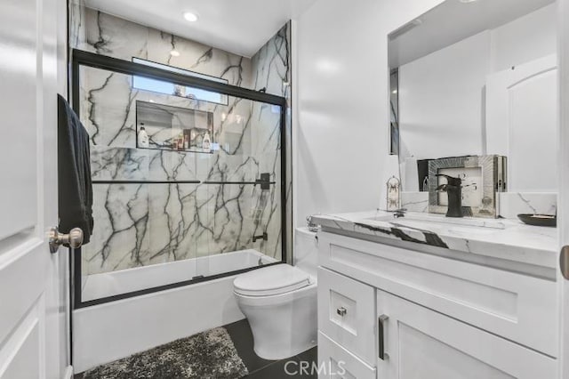 4708 W 132nd St, Hawthorne, CA 90250 - full bath with vanity and bath / shower combo with glass door