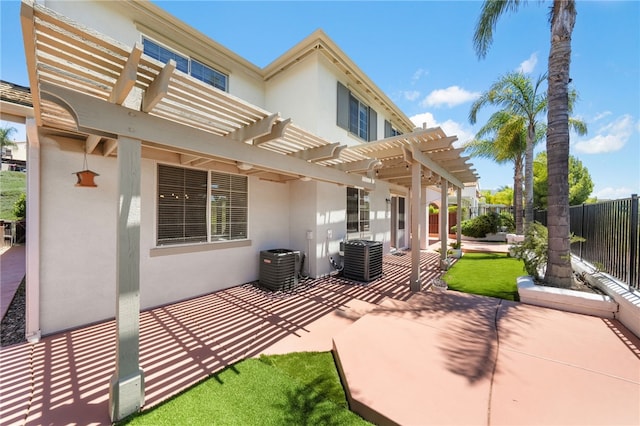 45339 Tiburcio Dr, Temecula, CA 92592 - view of patio featuring a pergola