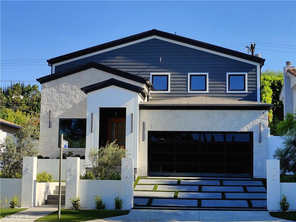17962 Valley Vista Blvd, Encino, CA 91316 - photo 1